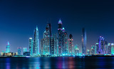 Fototapeta Uliczki - General view of the Dubai Marina at night