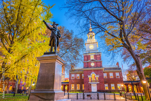 Cuadros en Lienzo Philadelphia, Pennsylvania, USA at Independence Hall.