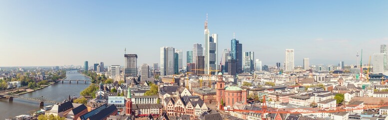 Wall Mural - Frankfurt am Main, Blick vom Domturm. 21. April 2017. 