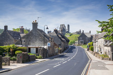 CORFE CASTLE, UK - 1st JUNE, 2017: Village Of Corfe And Ruins Of Corfe Castle, In Swanage, Dorset, Southern England
