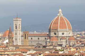 Wall Mural - Basilica di Santa Maria del Fiore cathedral in Tuscany, Italy