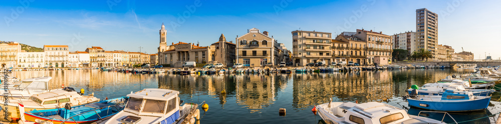 1000_F_159109672_TewMBb9OBt7b6F1265QX2EjaB9qDbeev.jpg
