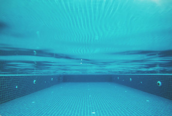 Underwater in swimming pool