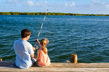 Sticker - Family fishing