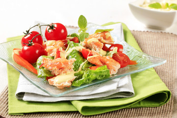 Sticker - Salmon salad with Hollandaise sauce