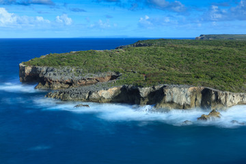 The assaults of the Atlantic Ocean / Porte d'Enfer Guadeloupe