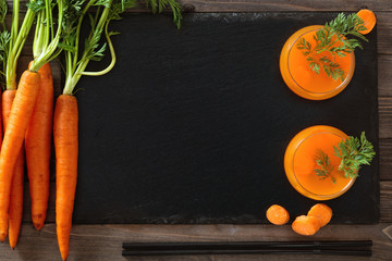 Canvas Print - Heap of ripe carrots.