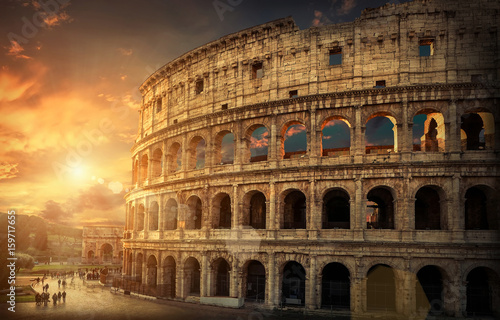 Zdjęcie XXL Rzym, Włochy, jedno z najpopularniejszych miejsc turystycznych na świecie - Rzym