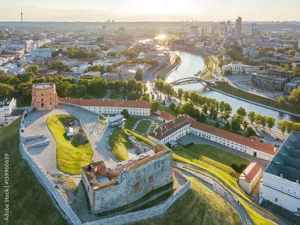 Obraz na płótnie Beautiful summer panorama of Vilnius, drone aerial view w salonie