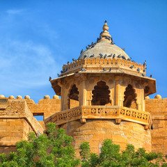 Wall Mural - Jaisalmer, Rajasthan, India. Tower on walls of the Royal Palace