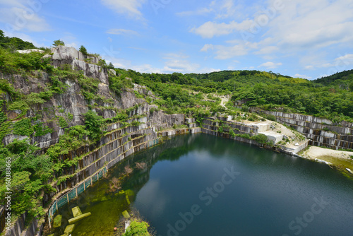 石切山脈 茨城県笠間市の稲田石採石場の絶景 Stock Photo Adobe Stock 石切山脈 茨城県笠間市の稲田石採石場の絶景 Stock Photo Adobe Stock