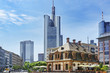 Frankfurt am Main an der Hauptwache: Wo sogar die Schornsteine in den Himmel wachsen! 