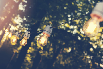 hanging decorative string lights for outdoor party