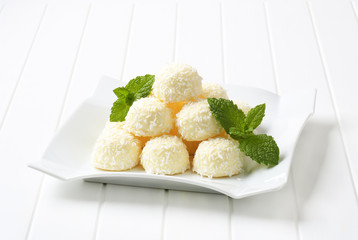 Poster - Coconut snowball truffles