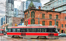 City Tram In Toronto, Queen St West - Spadina Ave