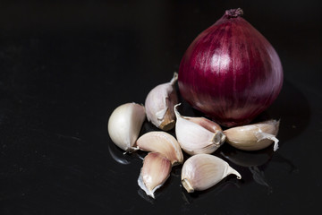 Red onions and garlic