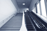 Fototapeta Przestrzenne - escalator and stairway