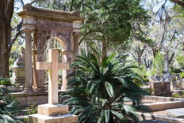 historic bonaventure cemetery