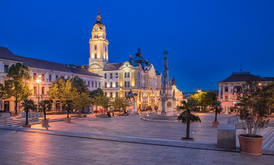 Wall Mural - Main square at night, Pecs, Hungary