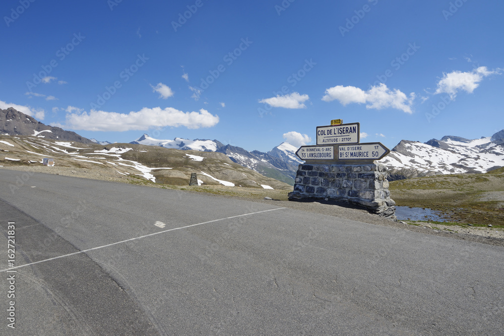 Col de l'Iseran - Bicycle asct guide