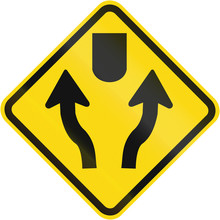 Divided Highway Warning Sign Used In Brazil