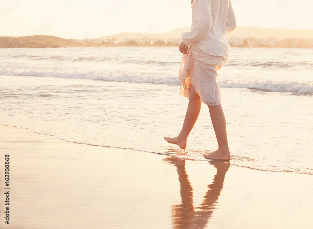 Summer Holiday Background. Female Barefoot are Walking on the Beach in ...