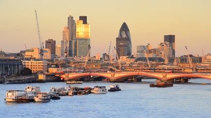 Wall Mural - UK, England, London, The City of London and River Thames