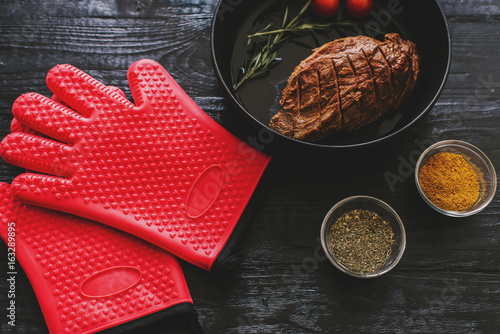 stylish rubber gloves