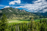Fototapeta Krajobraz - Picturesque landscape in the Rocky Mountains