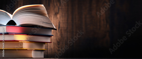 Fotomural Composition with books on the table