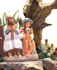 Wall Mural - Peruvian family symbolizing the holy family of Jesus in earthenw