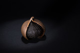 Fototapeta Niebo - Black Garlic