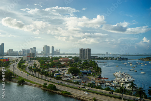 Plakat Widok z Miami rano z lotu ptaka