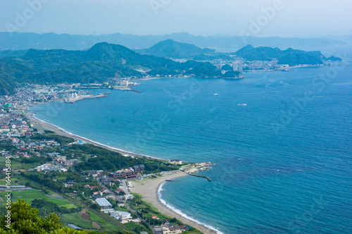 鋸山山頂展望台から見た元名 保田海岸 Stock 写真 Adobe Stock 鋸山山頂展望台から見た元名 保田海岸 Stock 写真 Adobe Stock