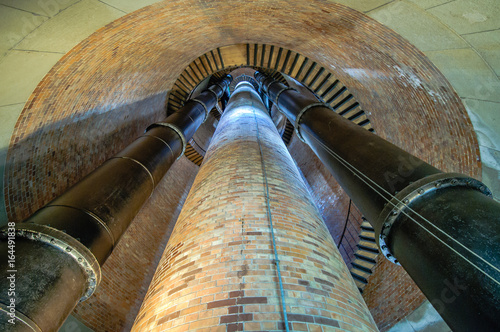 Zdjęcie XXL Warszawska zabytkowa instalacja wodociągowa. Wieża ciśnień