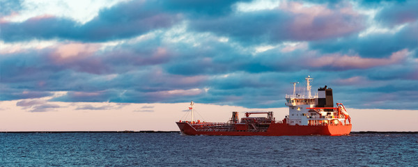 Canvas Print - Red oil tanker