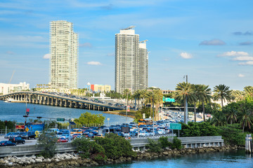 Canvas Print - Biscayne Bay Traffic