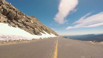 Aufkleber - POV point of view -  Driving on alpine road of Mount Evans in Early Summer