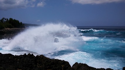  Devil's Tears, Nusa Penida - Indonesien