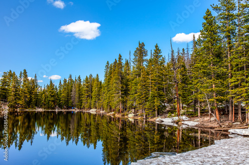 Fotografía This is Nymph Lake in the Rocky Mountain National Park in Colorado