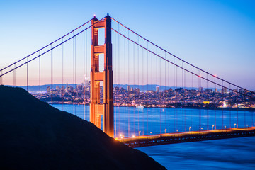 golden gate bridge in san francisco at sunrise