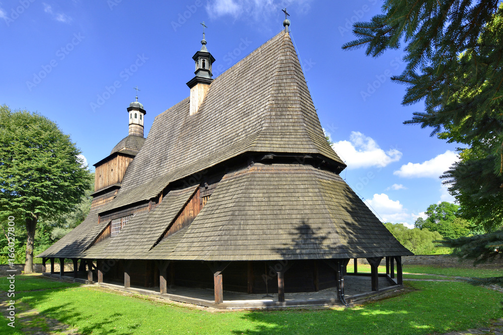 wooden church from XVI century in Sekowa, Poland - obrazy, fototapety, plakaty 