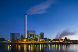 Fototapeta Na sufit - Waste Incineration Plant In The Evening