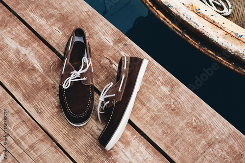 mens topsiders
