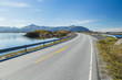 Atlantikstraße im sommerlichen Norwegen 