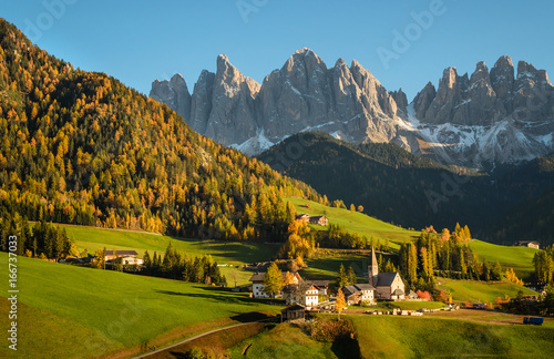Fotografering  Val di Funes in the Dolomites