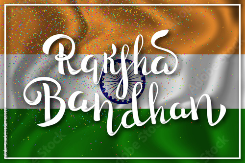 Foto Vector isolated handwritten lettering for Raksha Bandhan Indian holiday on the realistic flag background