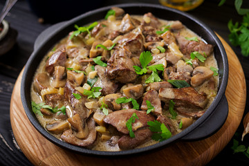 Wall Mural - Stroganoff chicken liver with mushrooms and cream