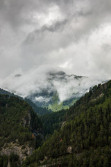 Wall Mural - Berge und Wolken