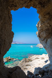 Fototapeta Desenie - Amazing view of Koufonisi island with magical turquoise waters, lagoons, tropical beaches of pure white sand and ancient ruins on Crete, Greece